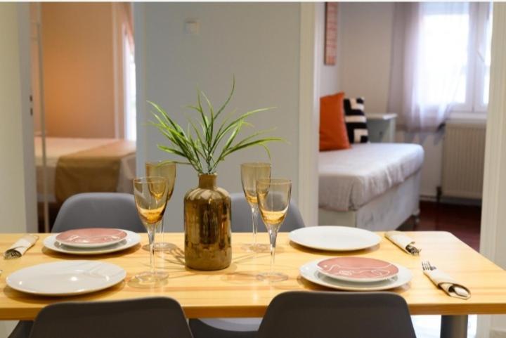 Vasoula's Apartment *